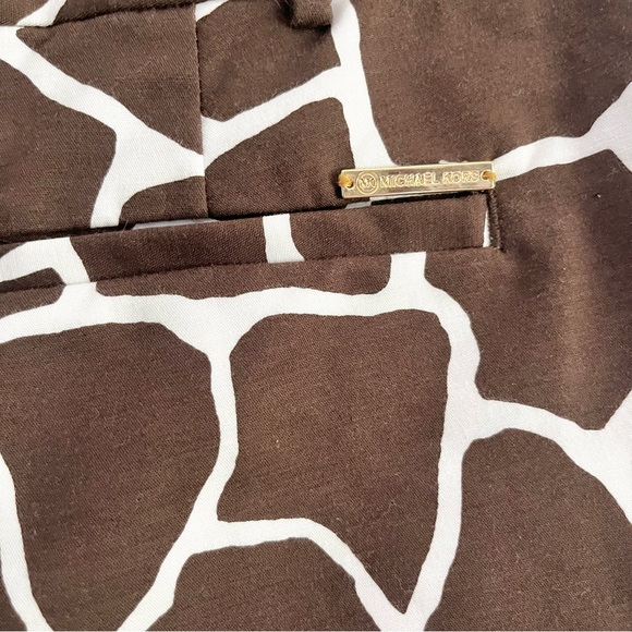 Michael by Michael Kors Brown Giraffe Printed Chino Shorts Cotton Spandex Sz 6 - Picture 7 of 7